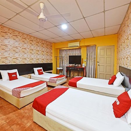 Oyo 90363 Nyamanya Inn กวนตัน ภายนอก รูปภาพ